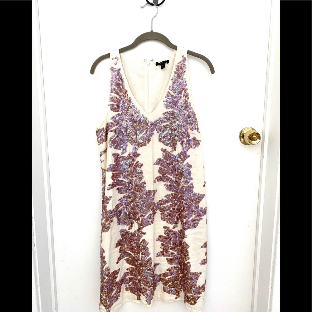 Linen dress with sequins